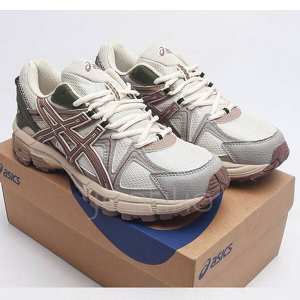 Asics Kahana 8