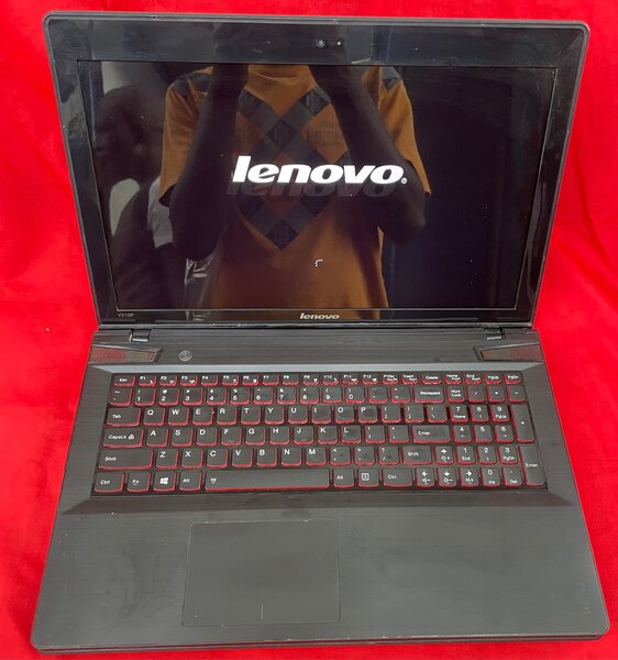 Lenovo IdeaPad Y510p (Gamer)