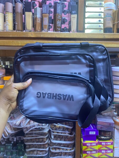 Ensemble de trousses de toilette