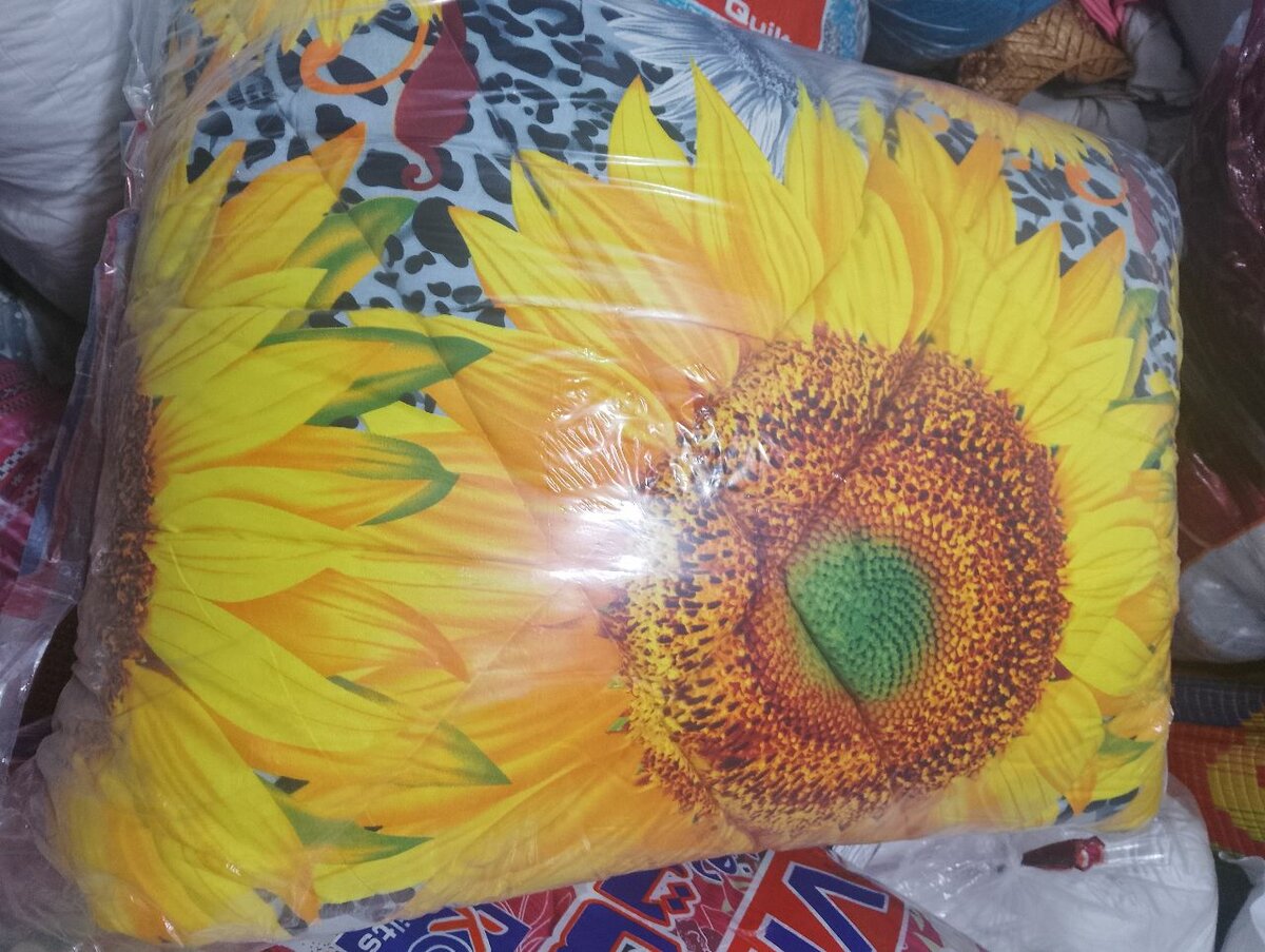 Polyester Quilts (Razai) single & double available