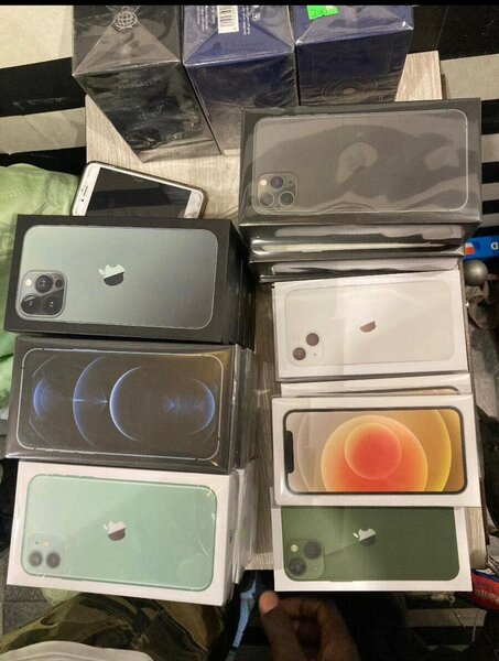 iPhone 13 pro max, 128 gigs & 256gigs