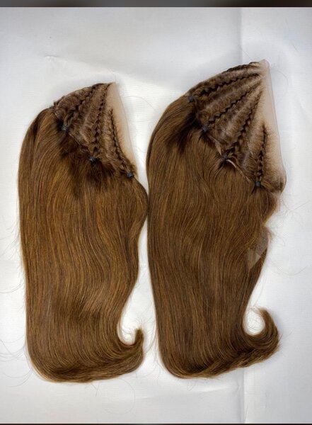 Perruque en dentelle synthétique