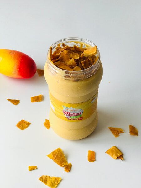 Mango Greek yoghurt
