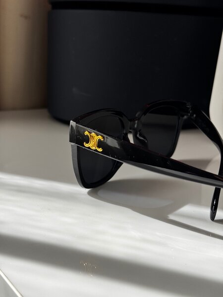 Черные универсальные очки