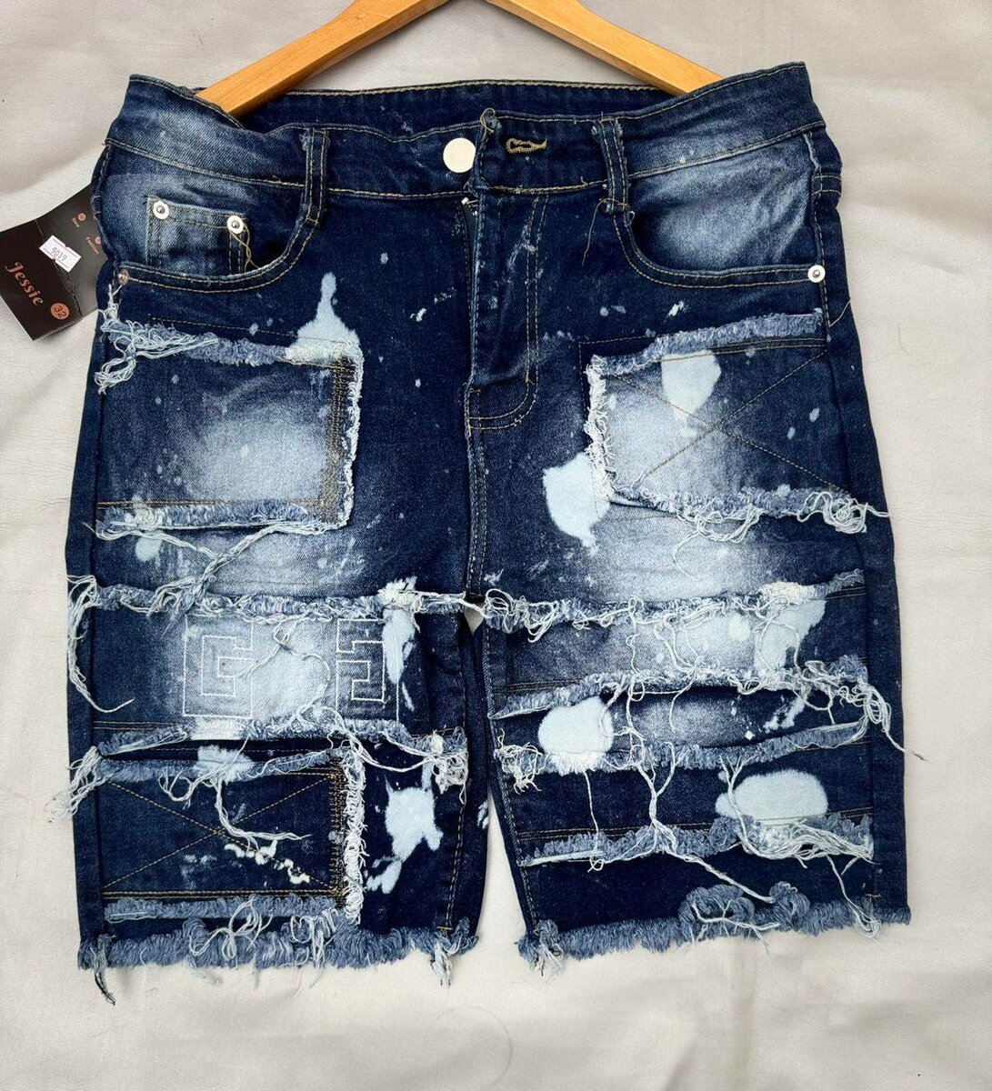 Shorts en denim déchiré tendance
