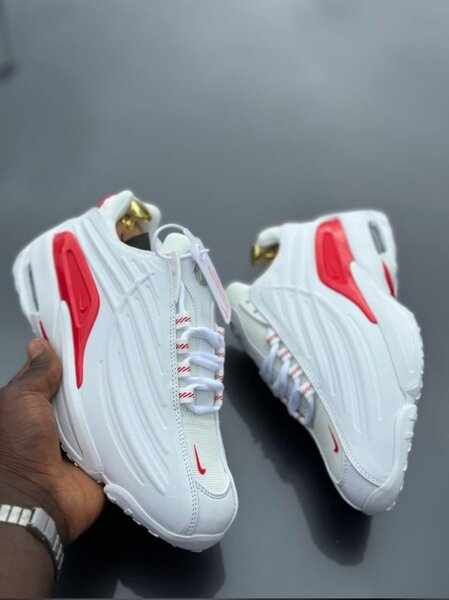 Chic basket Nike disponible