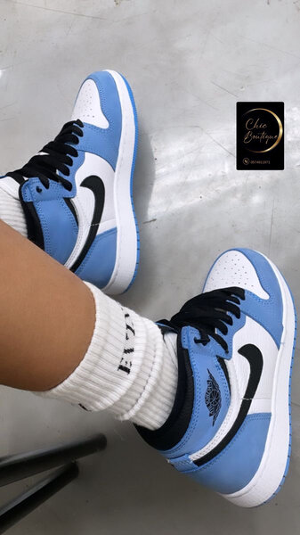 Baskets Jordan Bleu et Blanc