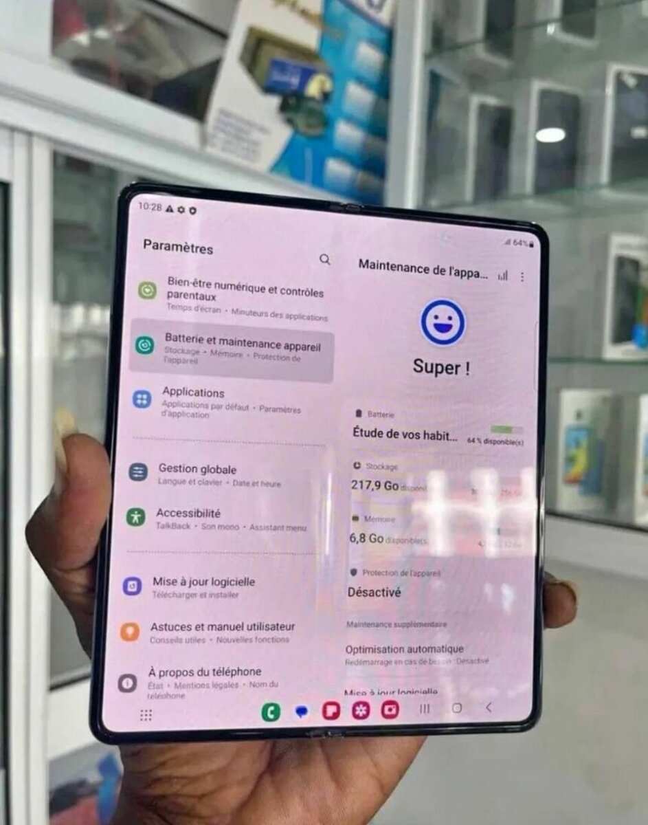 Samsung Galaxy Z Fold 3