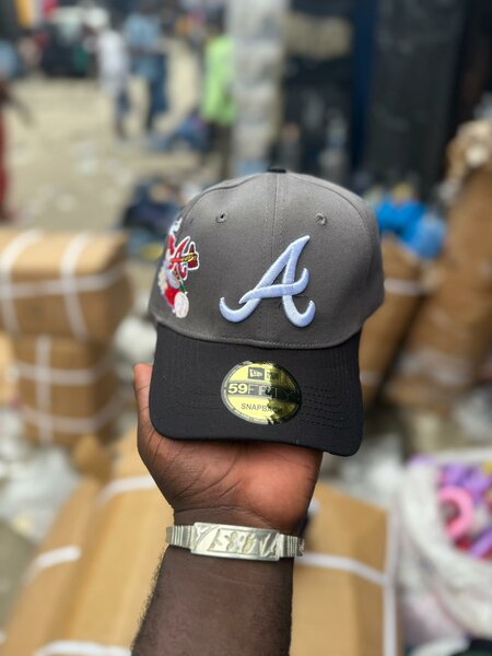 Casquettes de mode neuves