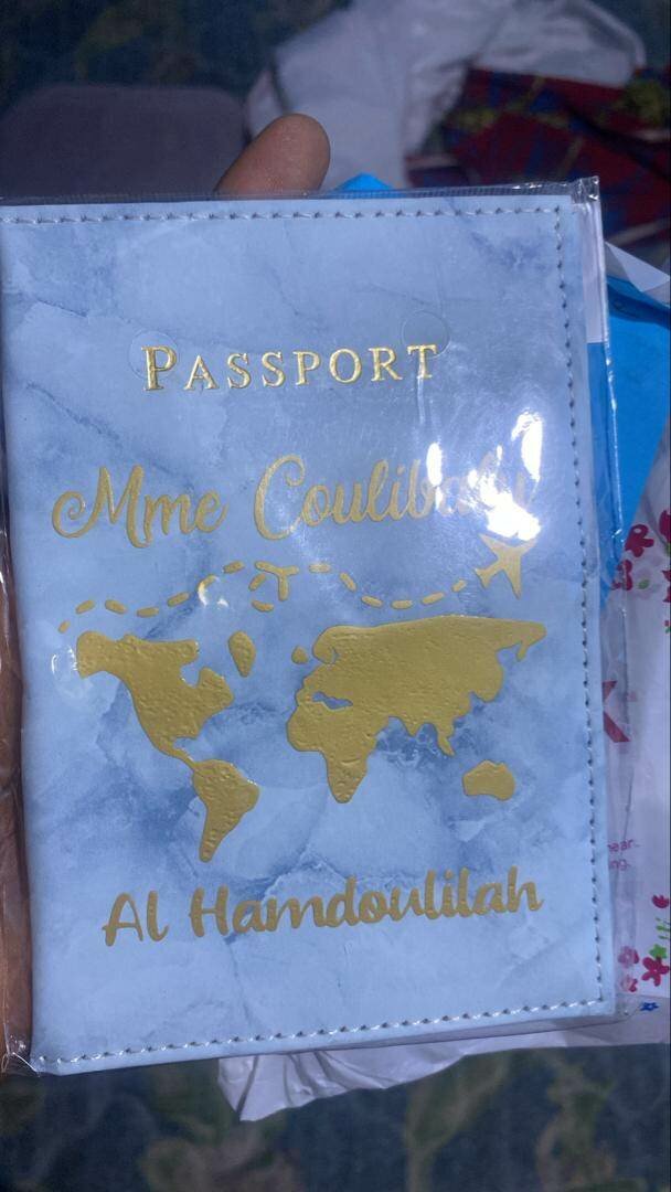 Porte-Passeport Élégant Voyage