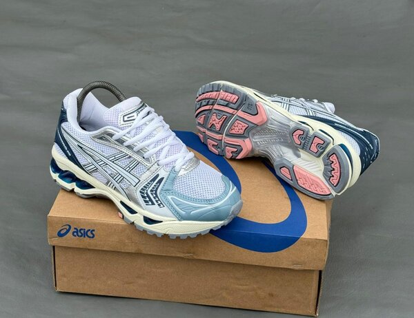 Chaussures de Course Asics