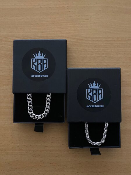 Chains and bracelets