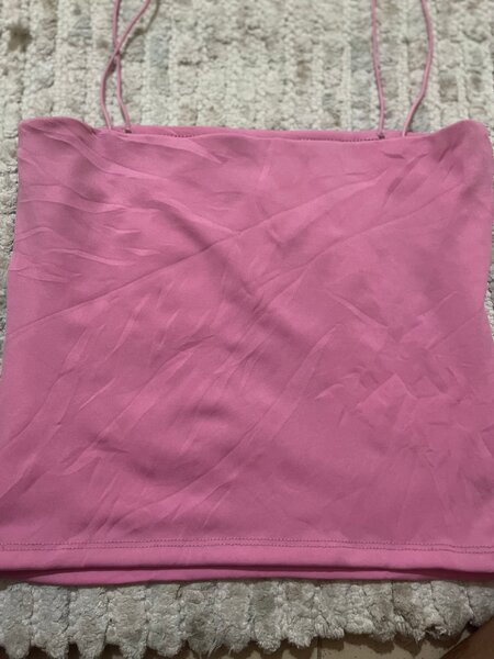 Top à fines bretelles élégant