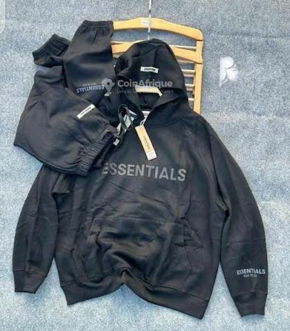 Ensemble de survêtement Essentials
