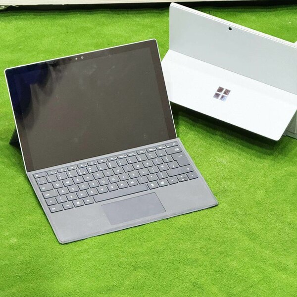 MICROSOFT SURFACE PRO