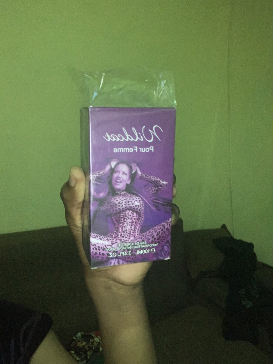 Parfum Féminin Élégant