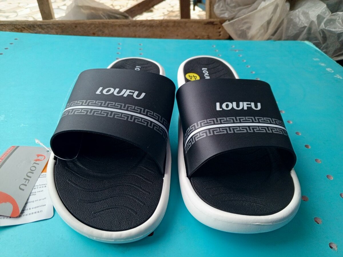 Tongues confortables Loufu