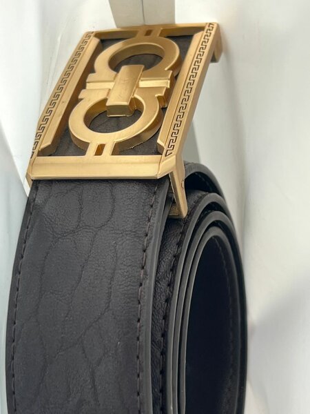 Ceinture élégante en cuir