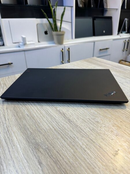 Lenovo carbon x1