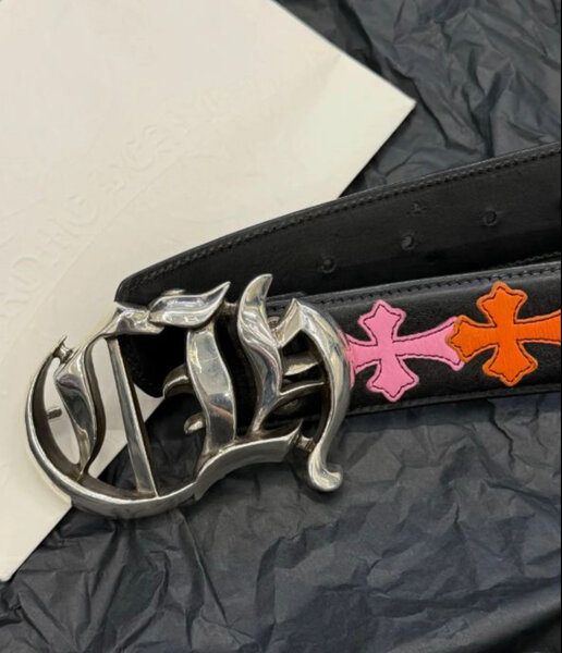 Ceinture en cuir croix colorée