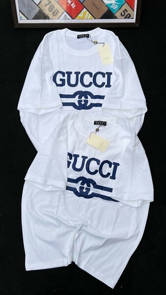 T-shirts assortis pour couples