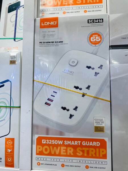 LDNIO 3 Outlets  Extension Board (65W)