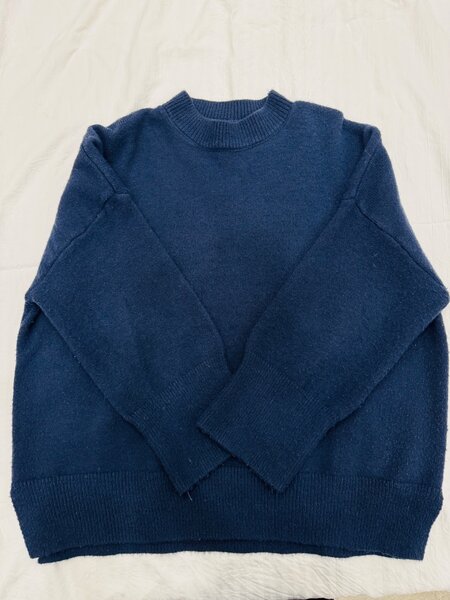 продаю свою одежду, носилась 1-2 раза