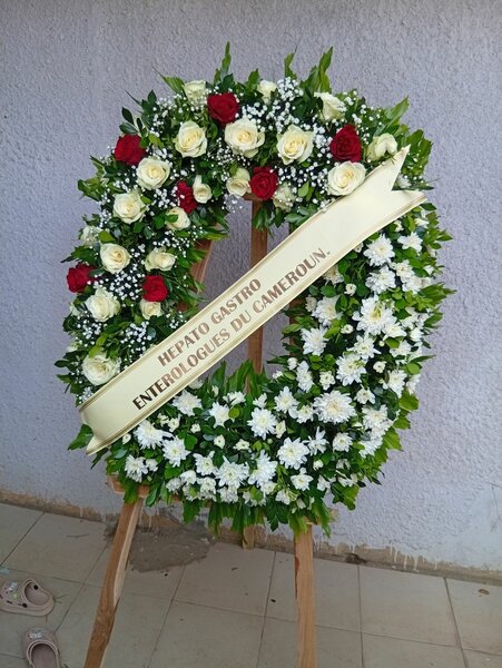 Couronne de fleurs naturelles