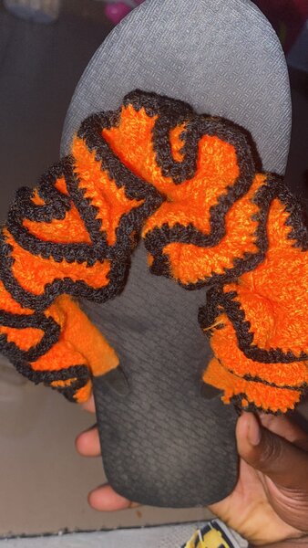 Chaussons colorés crochetés