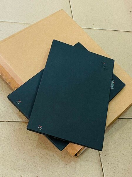 Lenovo ThinkPad X1 Carbon