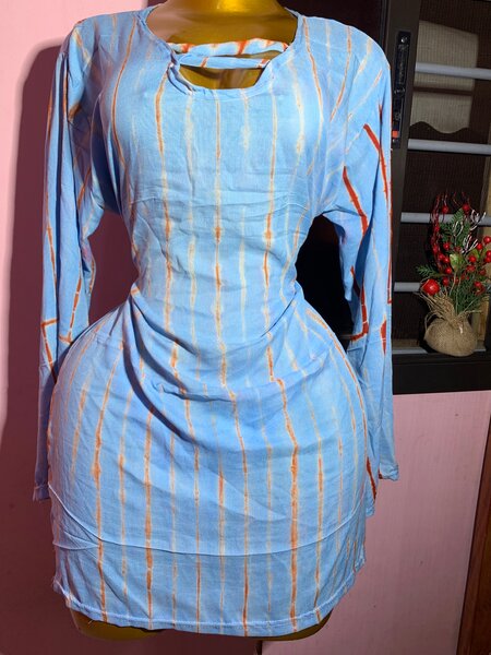 Robe Tunique Tie-Dye Élégante