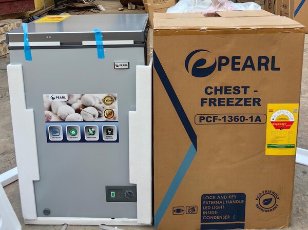 BRAND: Pearl Refrigerator/Freezer Type: Freezer Mode:PCF-136