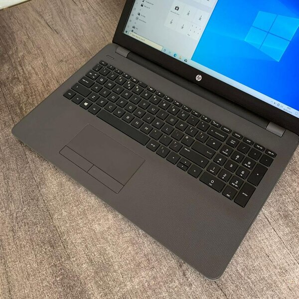 HP LAPTOP 255 G7 ,