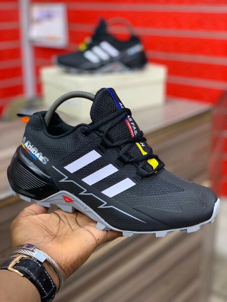 ADIDAS TERRX SWIFT