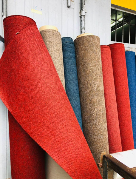 Tapis moderne bleu vibrant