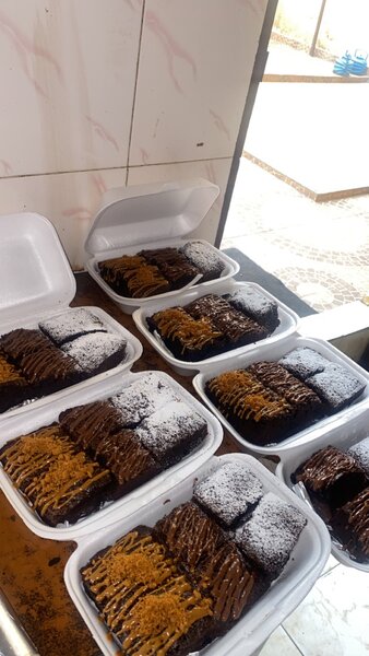 Brownies box 6