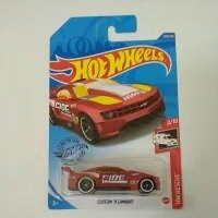 Hot Wheels 2020 Custom Camaro Series set of 2