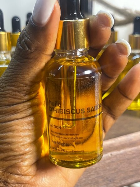 Huile de graines d'hibiscus