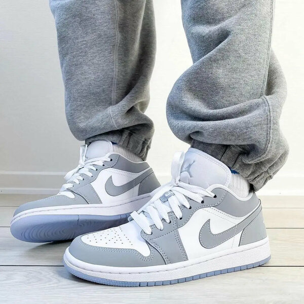 Jordan 1 Low