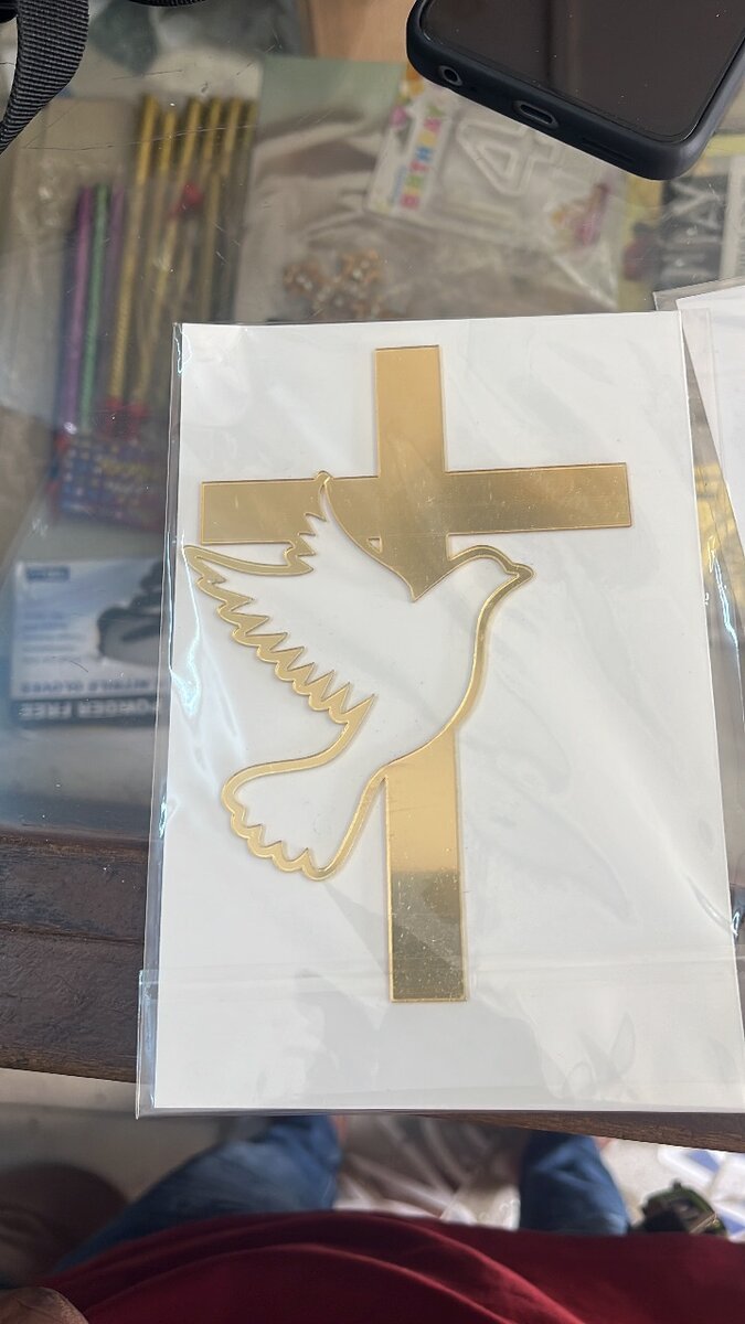 Ornements religieux dorés