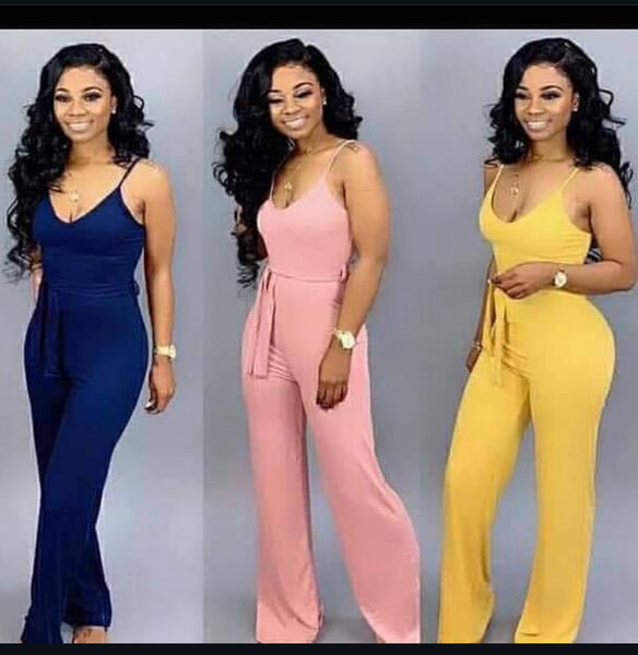 Combinaison élégante pour femmes