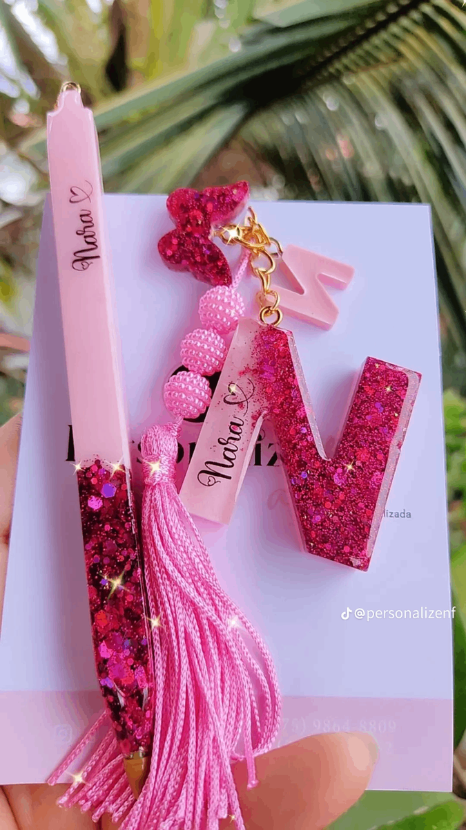 CUSTOMISED RESIN CHAIN AND KEYHOLER