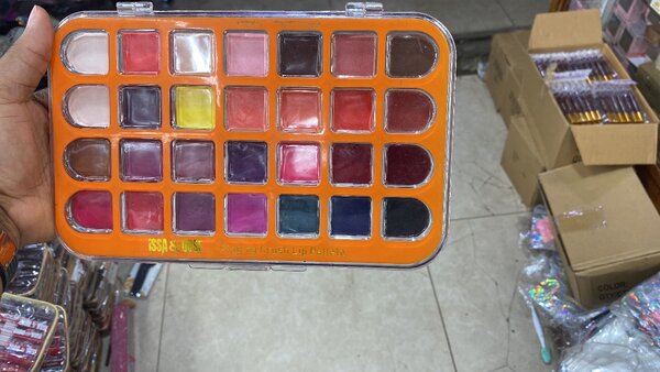 Palette de Maquillage Multi-Couleurs