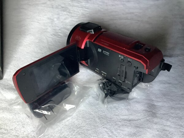 Panasonic HC-VX1M 4K Video Camera 32X Zoom