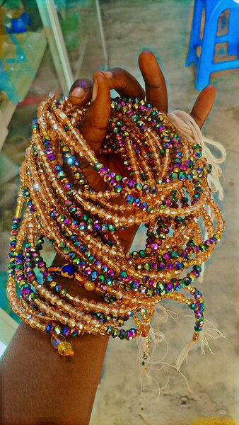 Waist beads