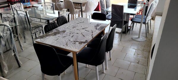 Table a mangé 6 place