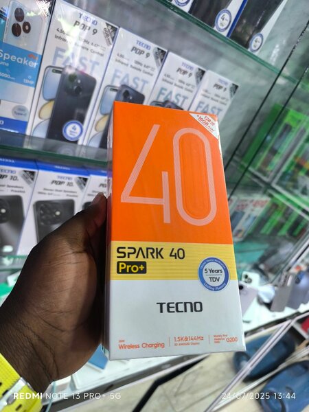 TECNO SPARK 40PRO+ 128GB/8+8GB