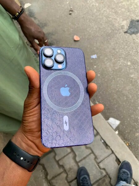 IPHONE 15 PRO MAX 256Go