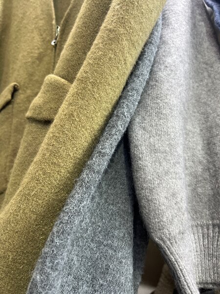 Кардиган за замочке