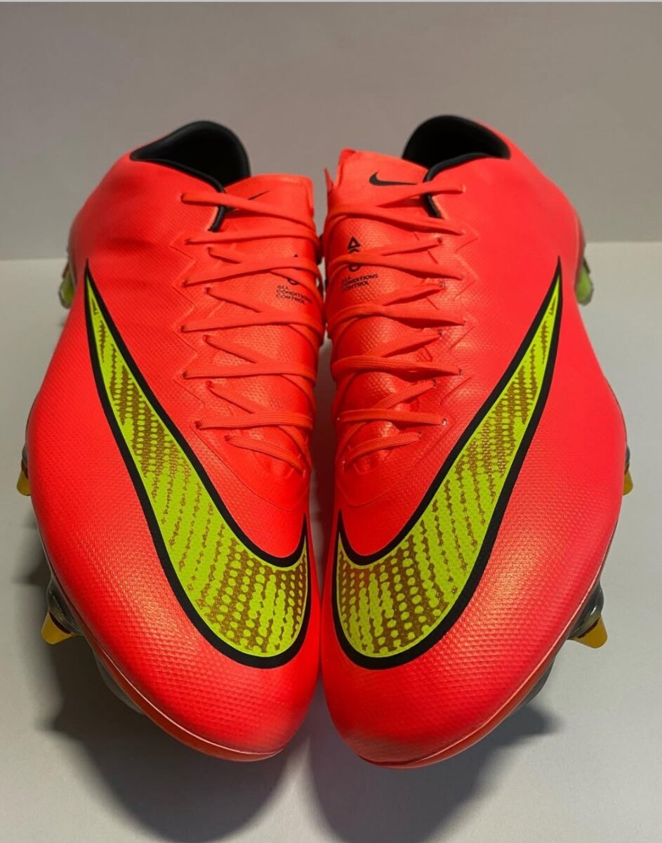 Sports boots available